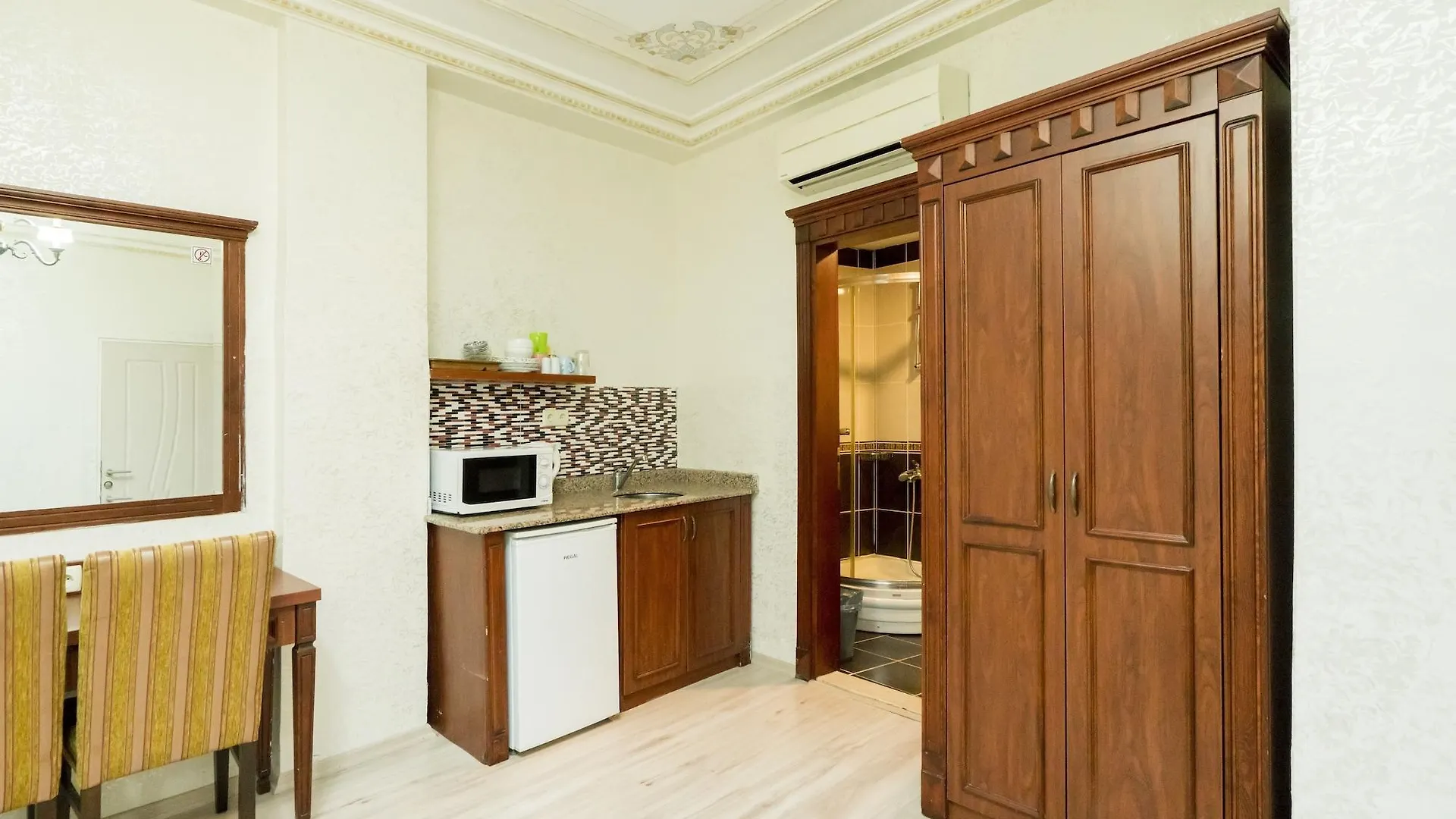 Atam Hotel Istanbul